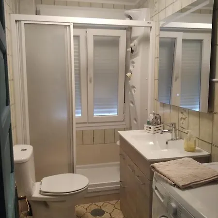 Apartament Plaza Fernando Vi Cerca Playa Arbeyal
