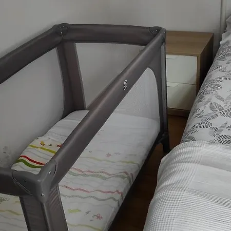Apartament Plaza Fernando Vi Cerca Playa Arbeyal