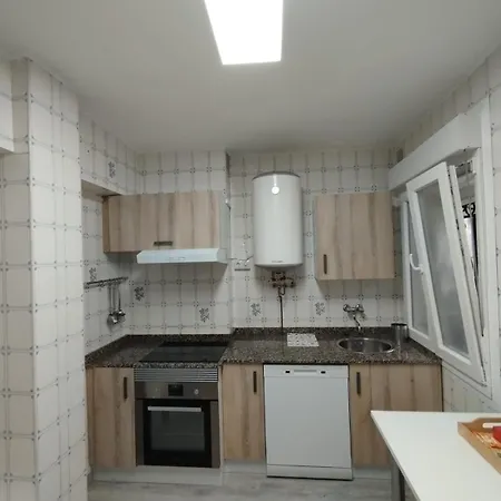 Apartament Plaza Fernando Vi Cerca Playa Arbeyal *